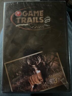 Thompson Game Trails Pro Hunter Series DVD - Black, Brown